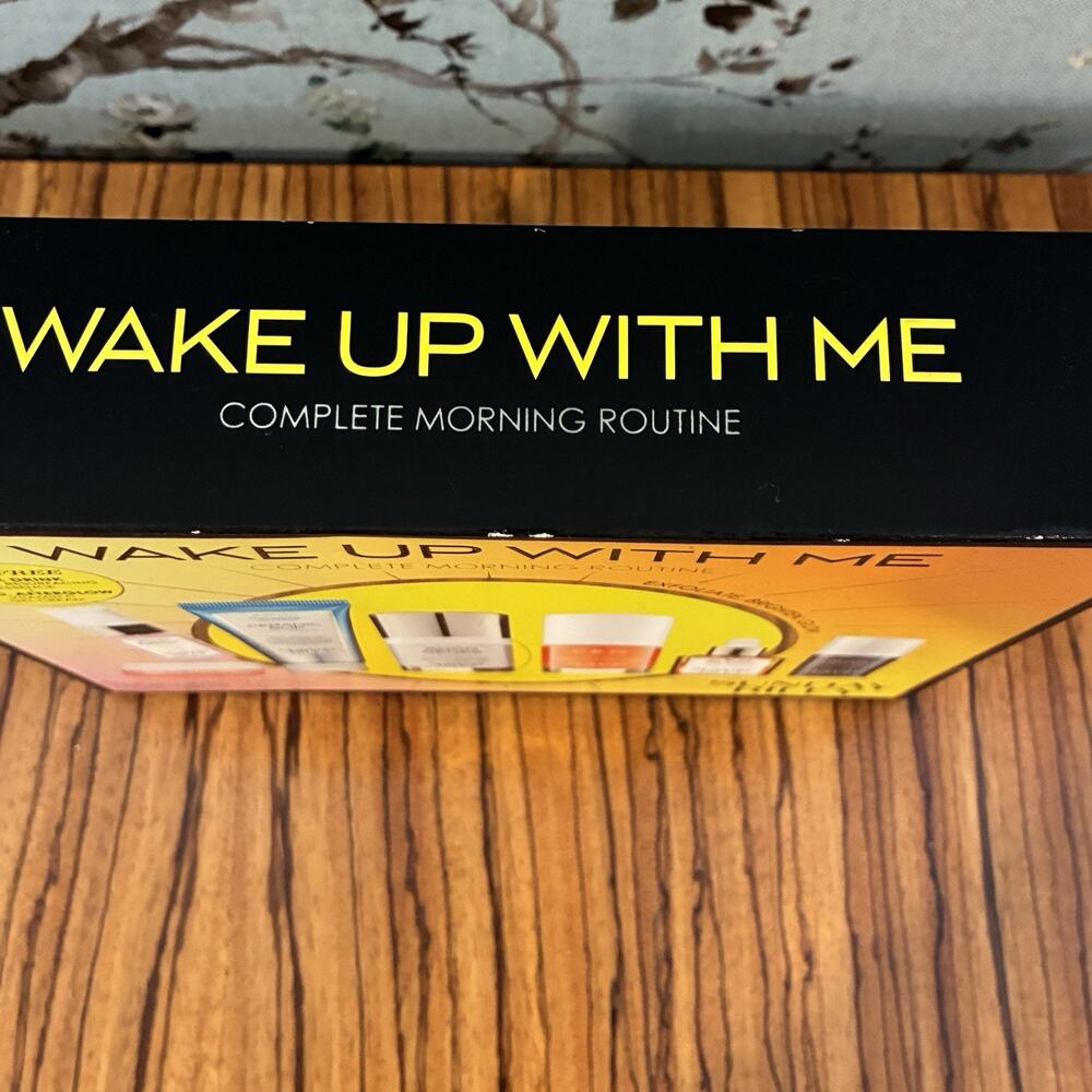 Sunday Riley Wake Up With Me Complete Morning Routine 7-Piece Set - Picture 4 of 6